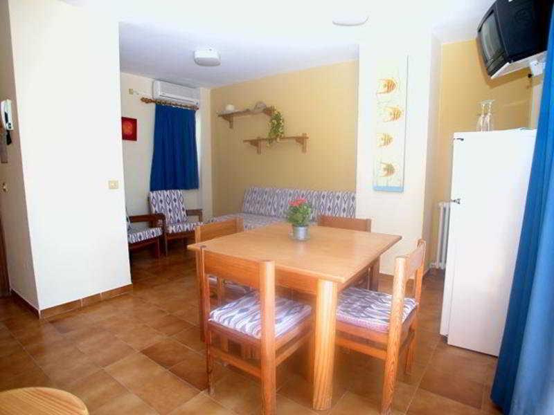 Apartamentos Ebusus Santa Eularia des Riu Kültér fotó