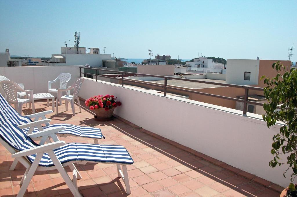 Apartamentos Ebusus Santa Eularia des Riu Szoba fotó